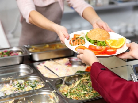 Cómo adaptar los menús escolares a las necesidades de los más pequeños