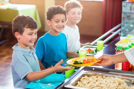 Ventajas de tener un cátering en el colegio